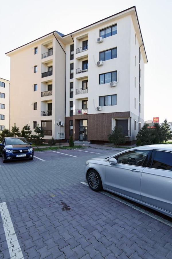 Luxor Apartment Otopeni Exterior photo
